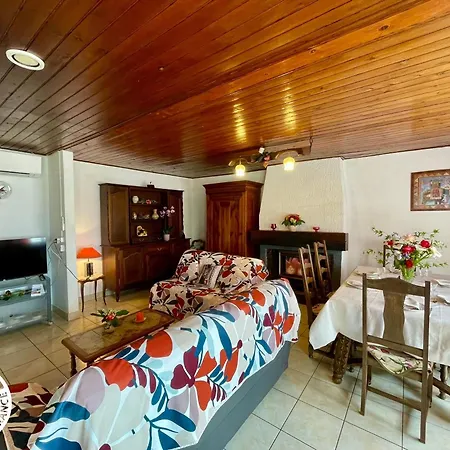 Au Cœur Du Village - 6 Pers. - Fr-1-426-616